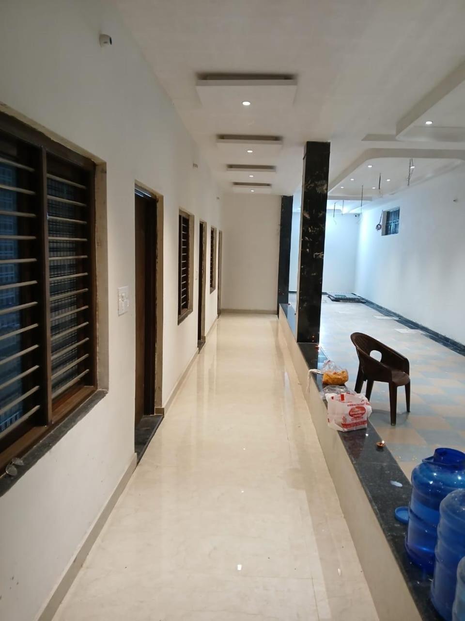 Hotel Jaipur In, Jatipura Parikrama Marg Near Mukharvind Temple Govardhan Екстериор снимка